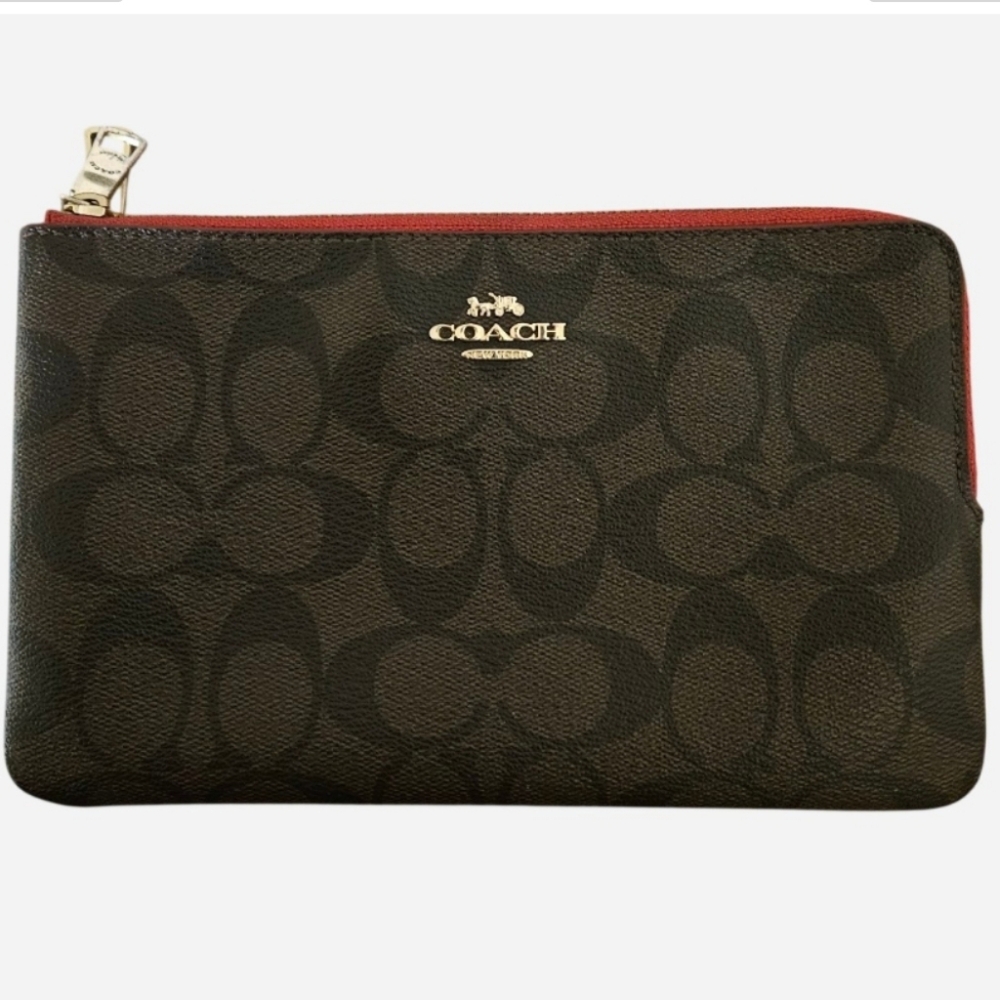 Coach Signature Double Zip Large Wristlet - GUC 📣